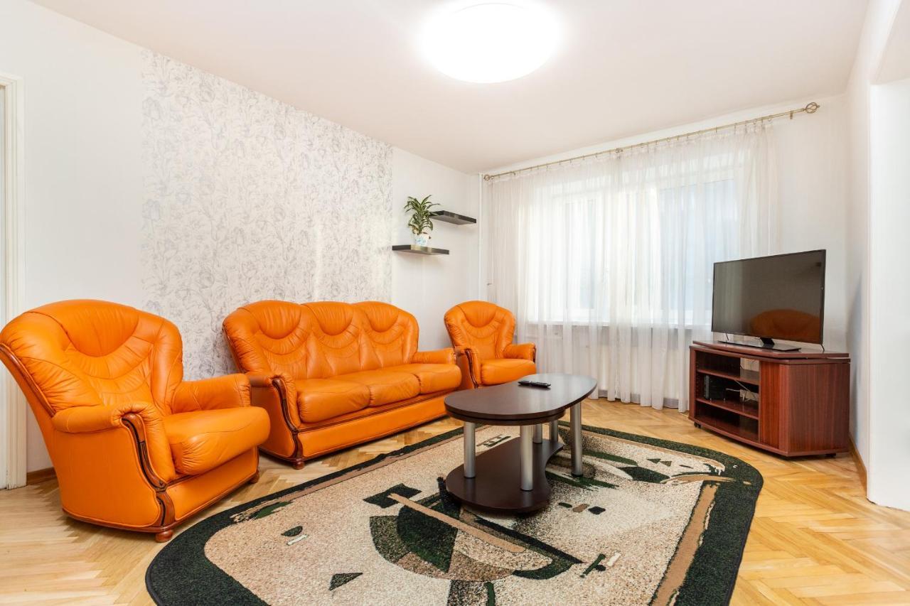 3 Room Central Apartmend 90M2 Parking For One Car Fifth Floor And The Building Does Not Have An Elevator Таллин Экстерьер фото